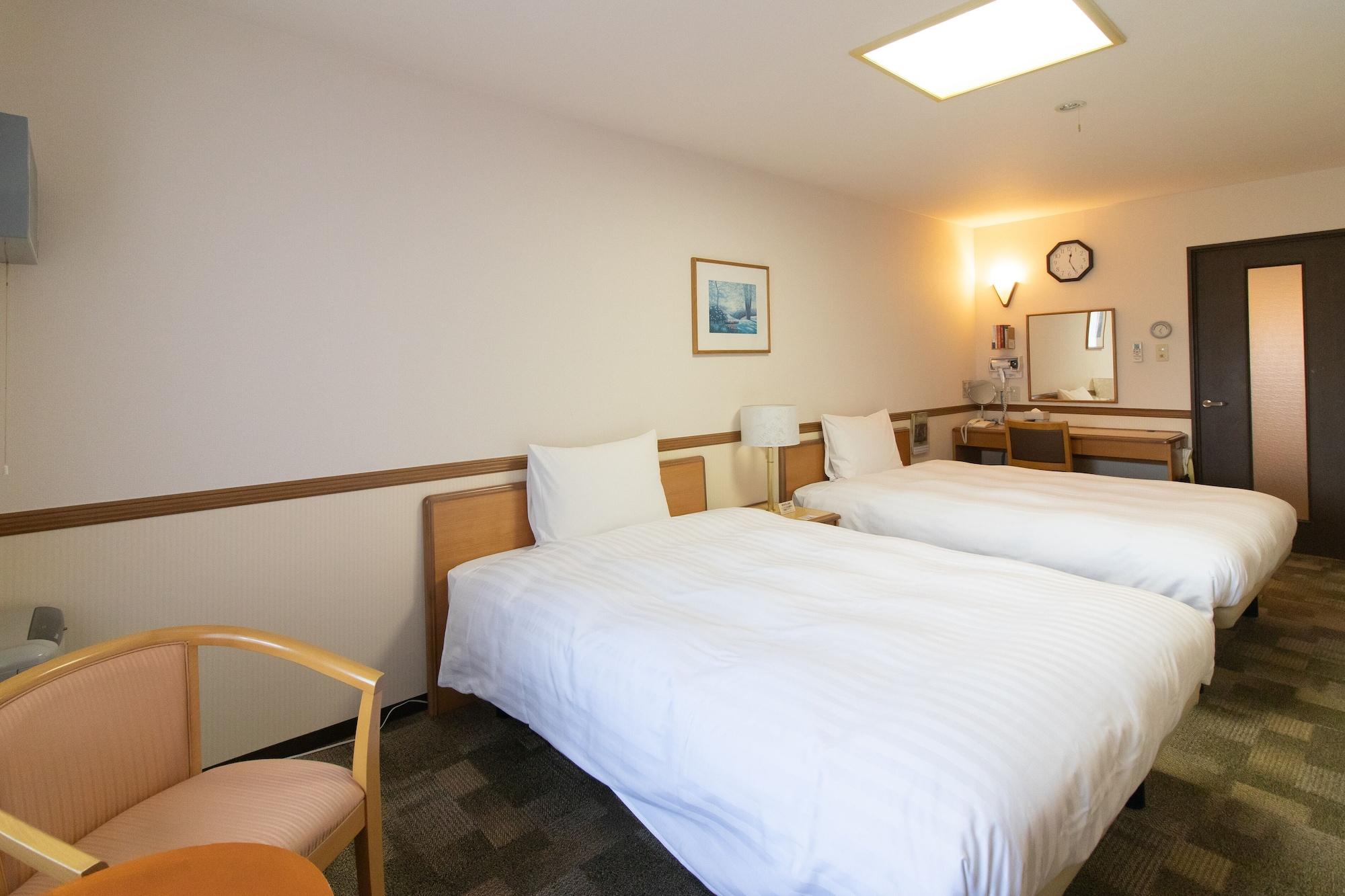 Toyoko Inn Hokkaido Sapporo Susukino Minami Exterior foto