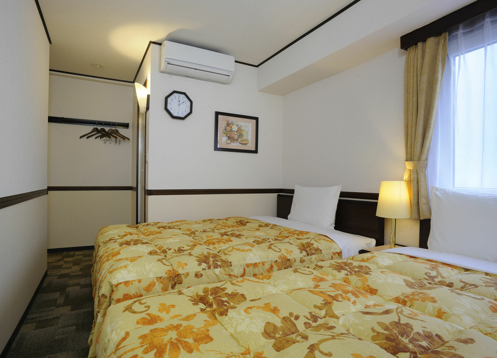Toyoko Inn Hokkaido Sapporo Susukino Minami Exterior foto