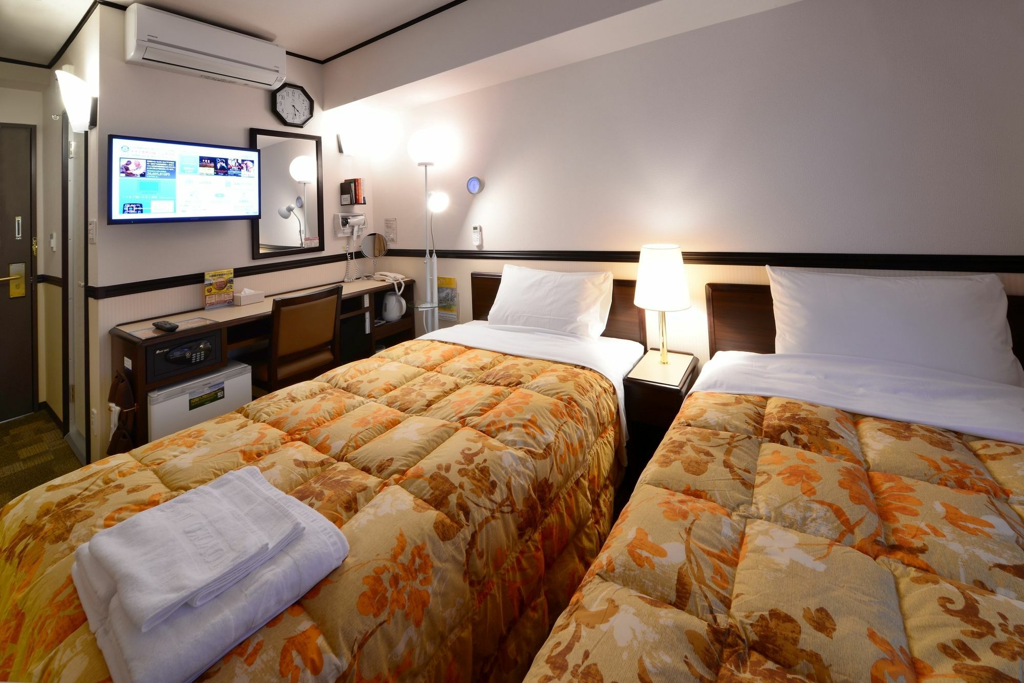 Toyoko Inn Hokkaido Sapporo Susukino Minami Exterior foto